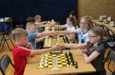 Więcej o: IV runda GP „Cztery pory roku z szachami”